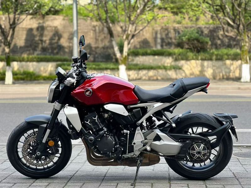 二手本田CB1000R
