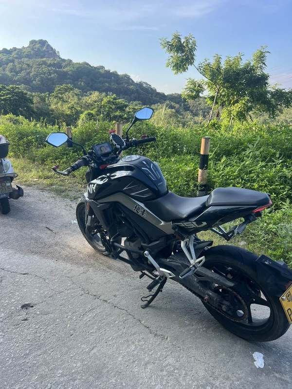 二手春风250NK