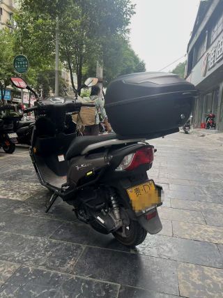 二手豪爵虎鲨VX125