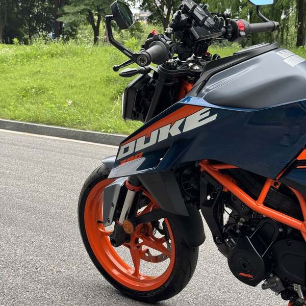 二手KTMR2R390 Duke