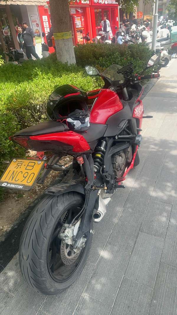 二手QJMOTOR赛600