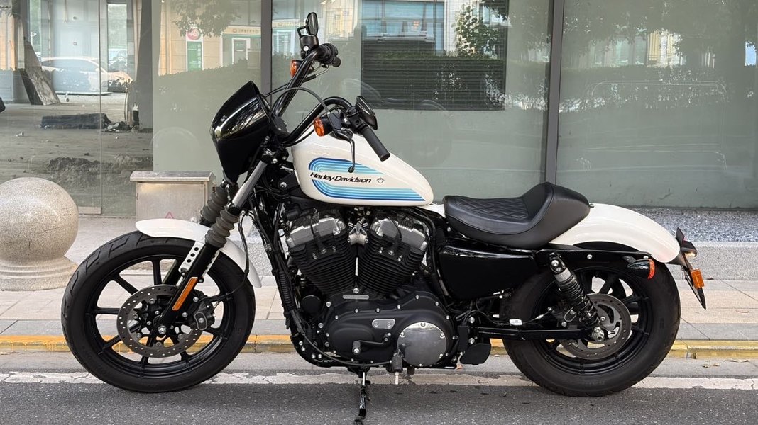 二手哈雷戴维森Iron883 硬汉