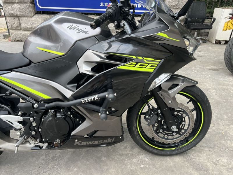 二手川崎Ninja 400
