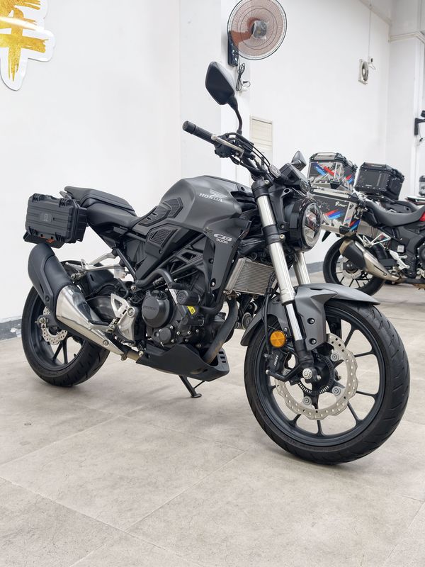 二手本田CB300R