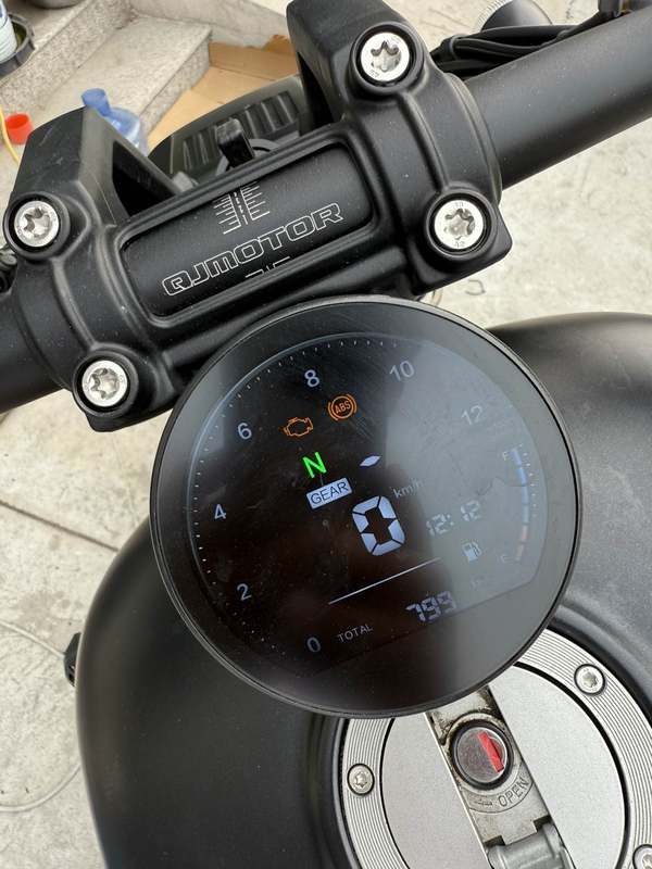 二手QJMOTOR闪350