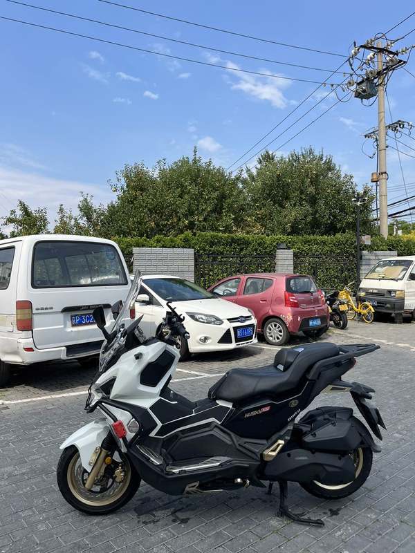 二手三阳哈士奇 Husky ADV150