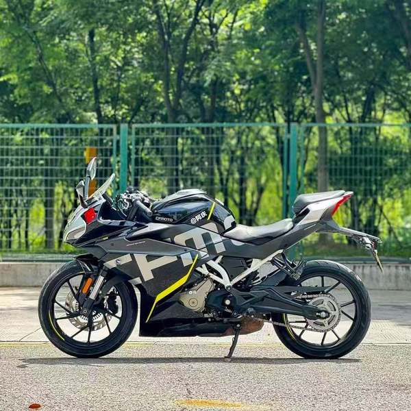 二手春风250SR