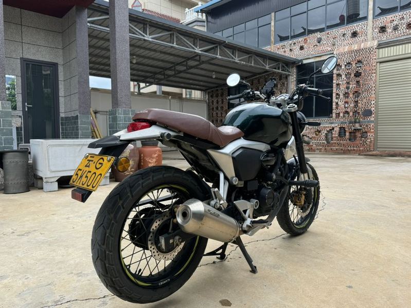 二手五羊本田鸷道 CB190SS