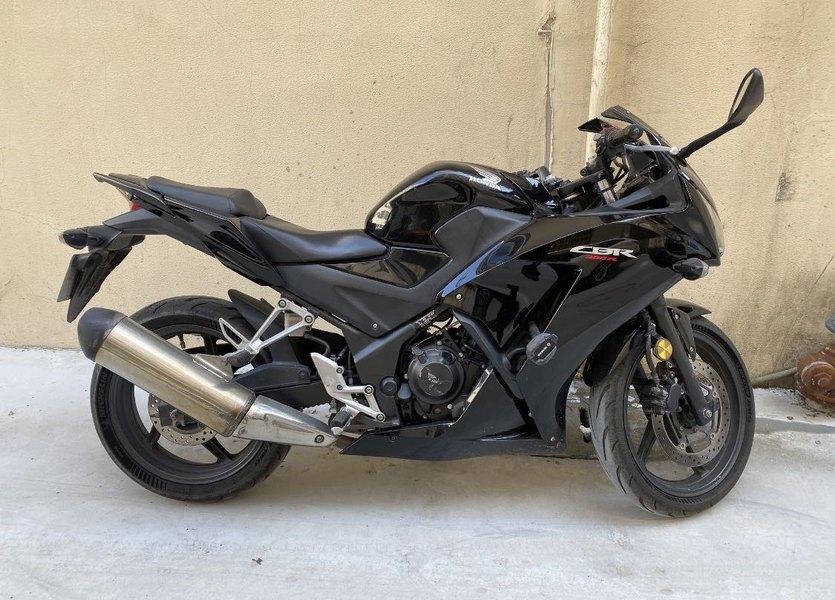 二手本田CBR300R