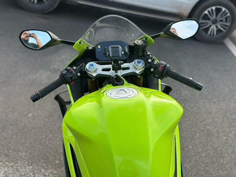 二手张雪机车500RR