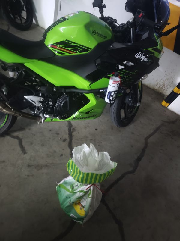 二手川崎Ninja 400