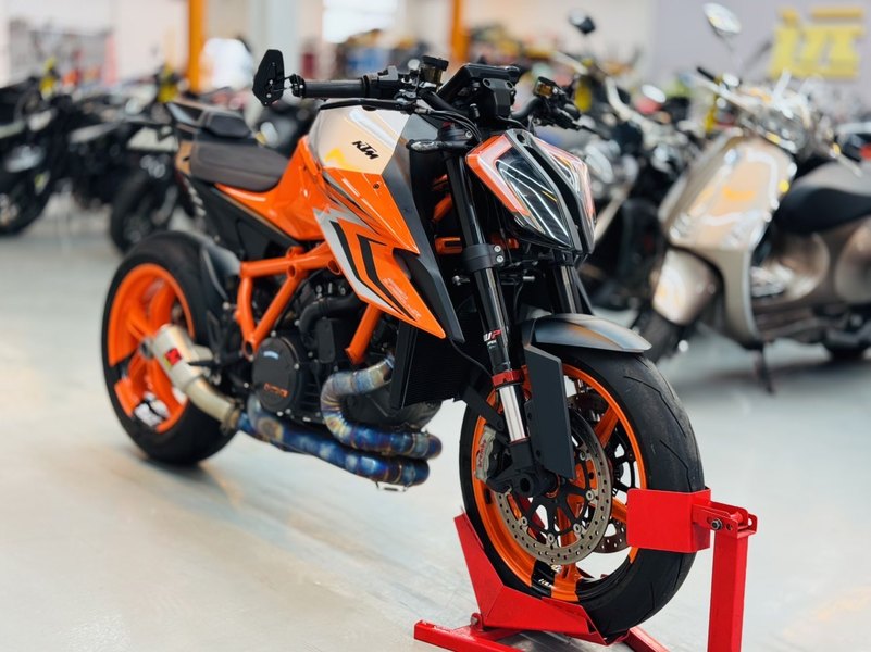 二手KTMR2R1290 Super Duke