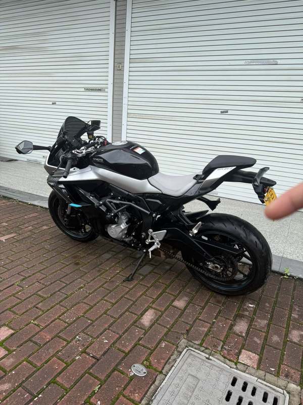 二手春风675SR-R