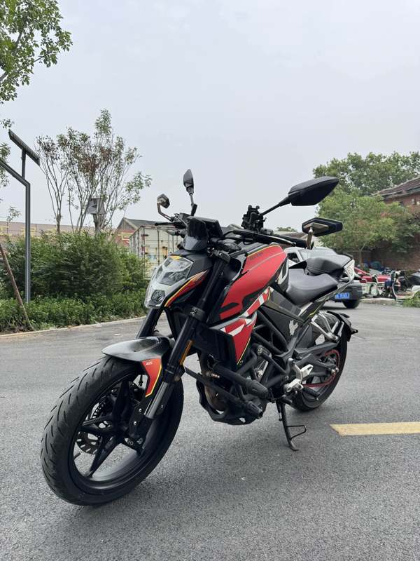 二手春风250NK