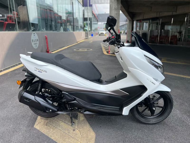 二手豪爵UHR150