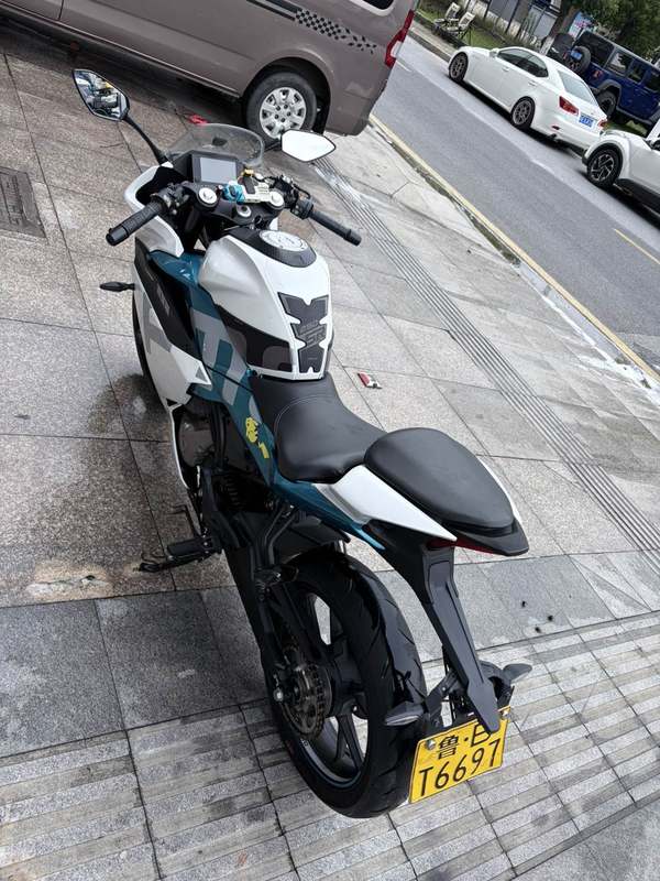 二手春风250SR