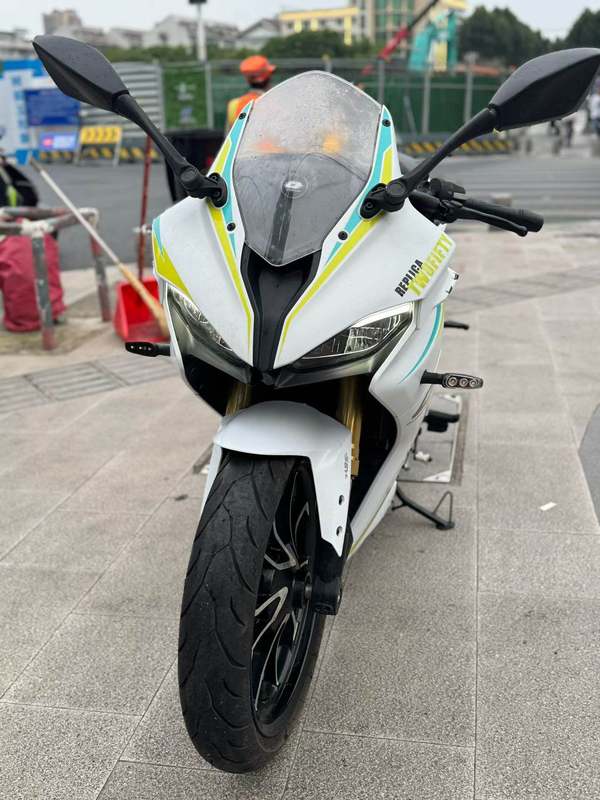 二手QJMOTOR赛250