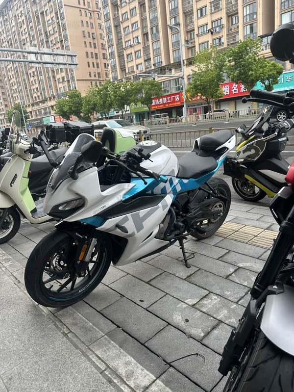二手春风250SR