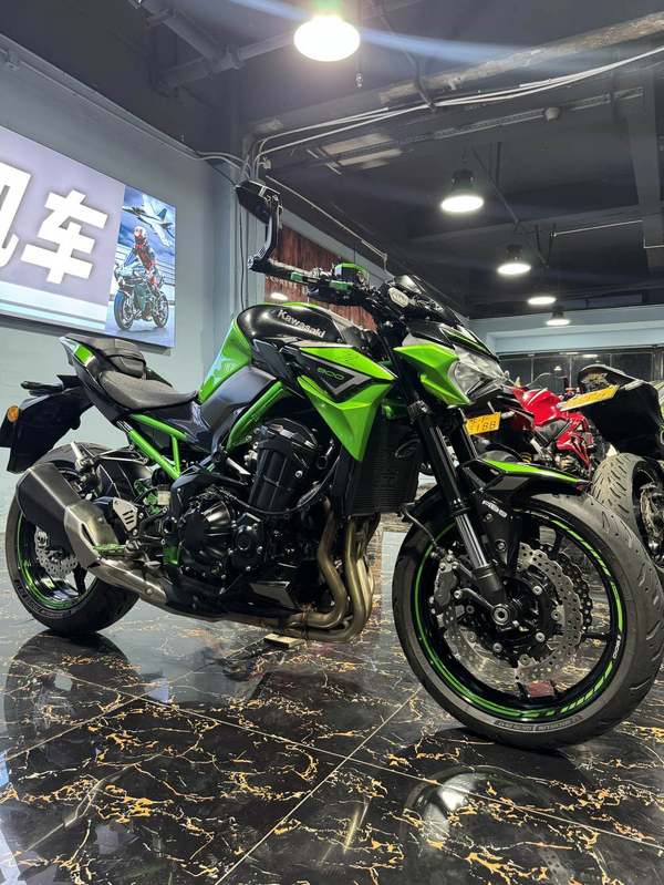 二手川崎Z900