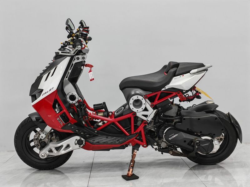 二手意塔杰特Dragster 200