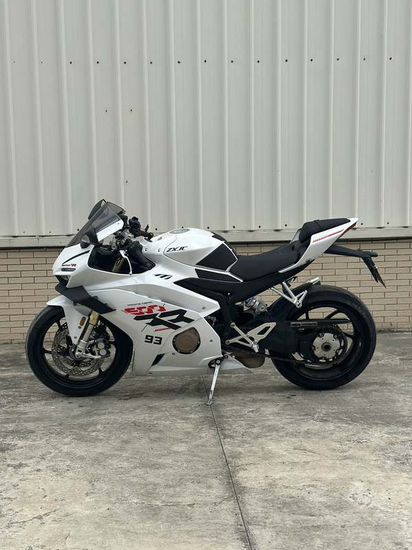 二手张雪机车500RR