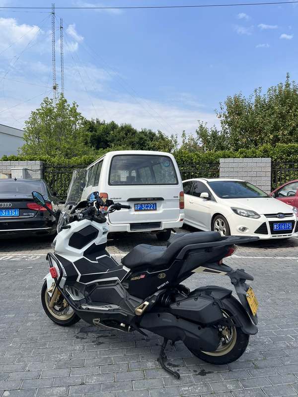 二手三阳哈士奇 Husky ADV150