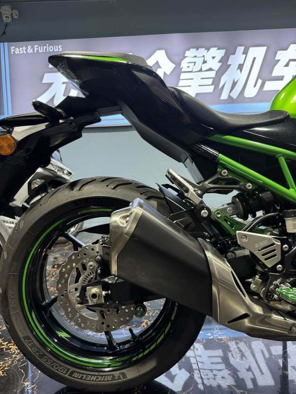 二手川崎Z900