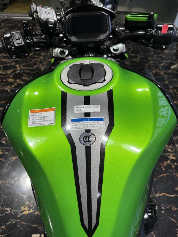 二手川崎Z900