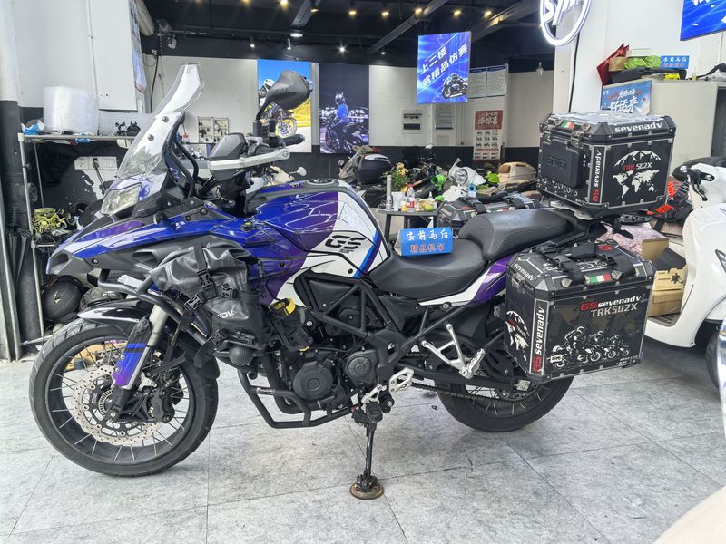 二手贝纳利金鹏 TRK502