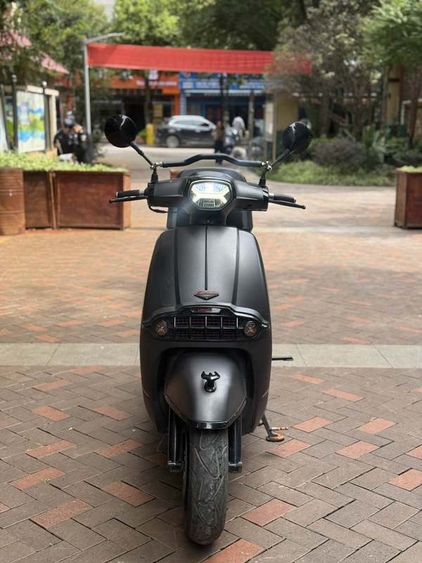 二手维多利亚Sixties 300i