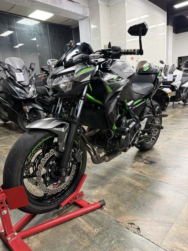 二手川崎Z650