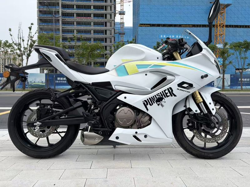 二手QJMOTOR赛250