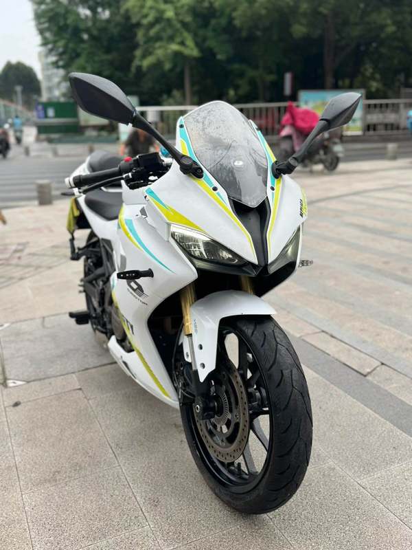 二手QJMOTOR赛250