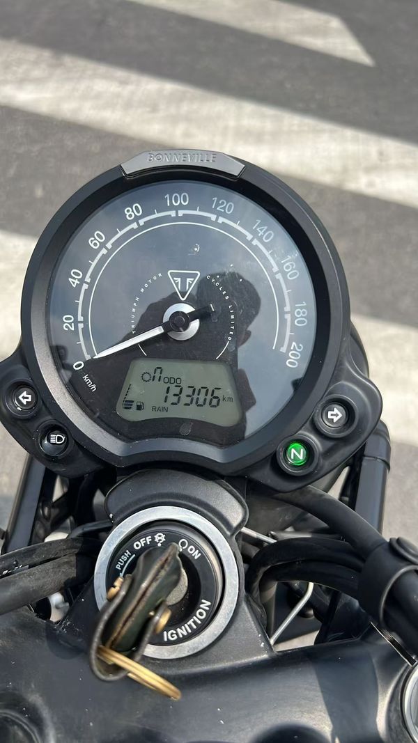 二手凯旋Scrambler 900