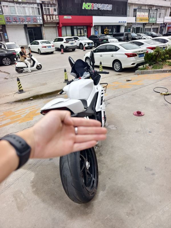 二手张雪机车500RR