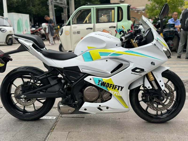 二手QJMOTOR赛250