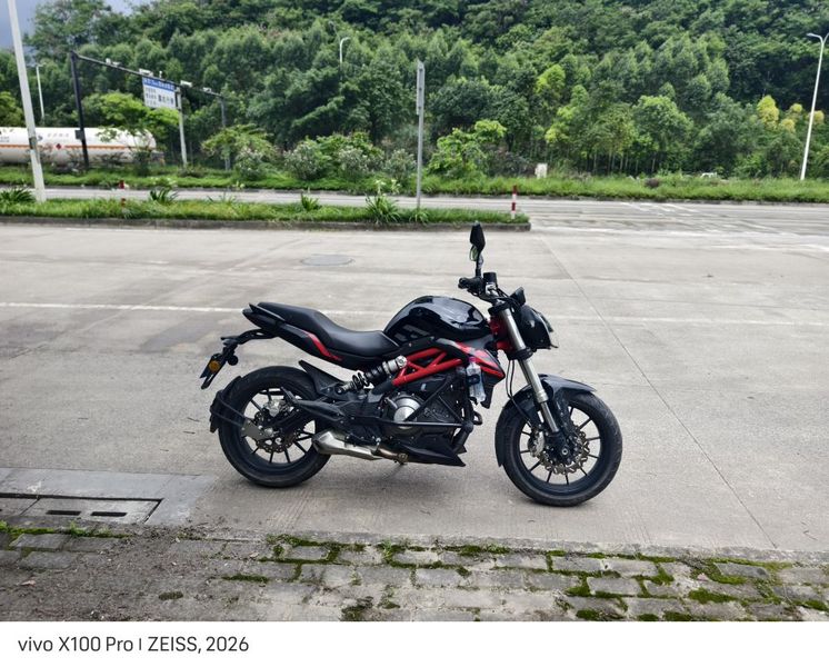 二手贝纳利蓝宝龙 BN302S