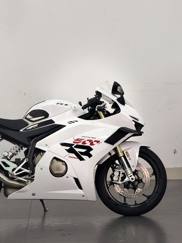二手张雪机车500RR