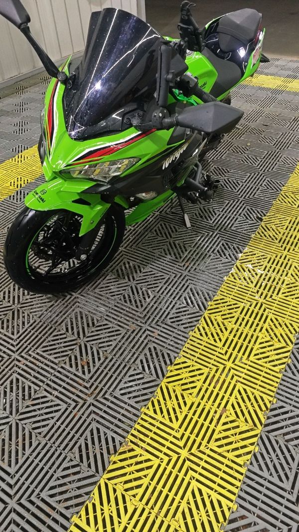 二手川崎Ninja 400