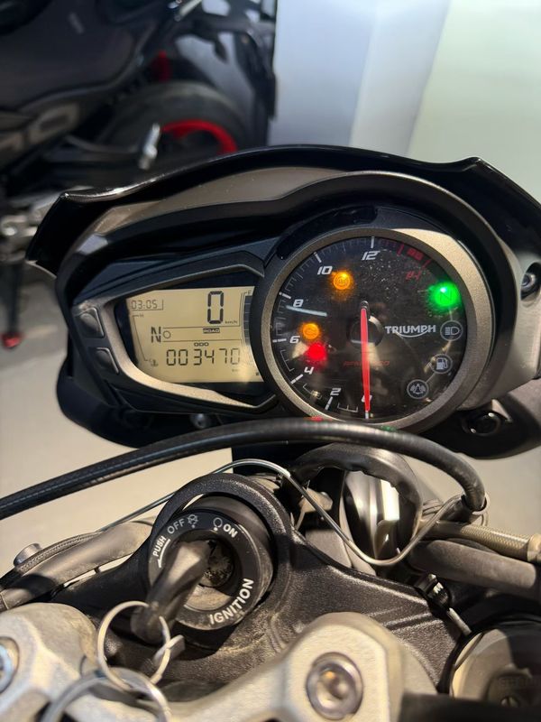 二手凯旋Street Triple 765