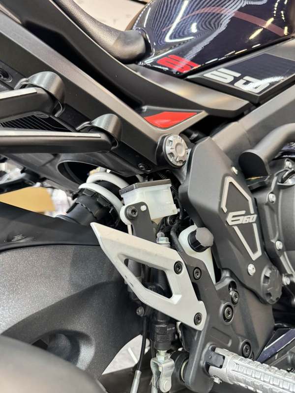 二手无极RR660S