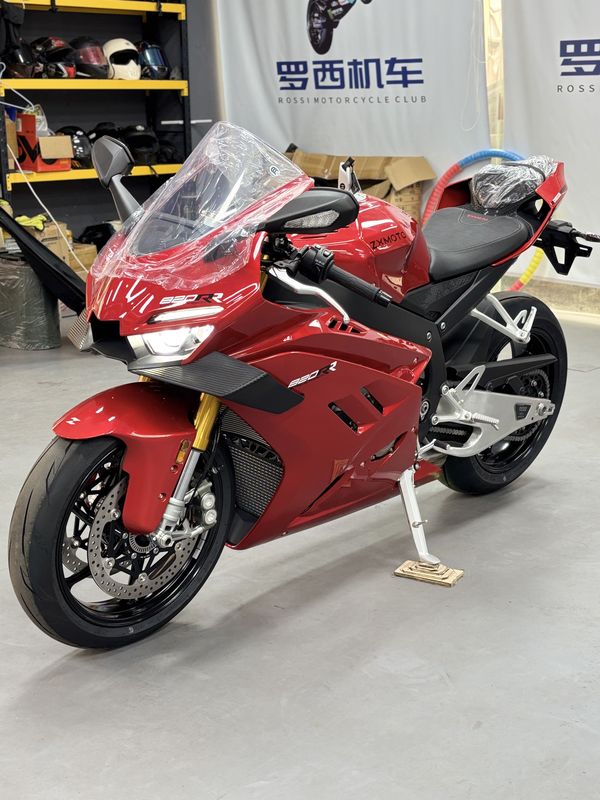 二手张雪机车820RR