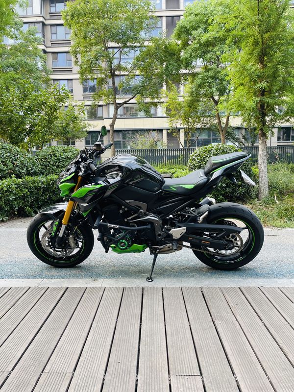 二手川崎Z900