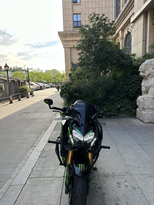 二手川崎Z900