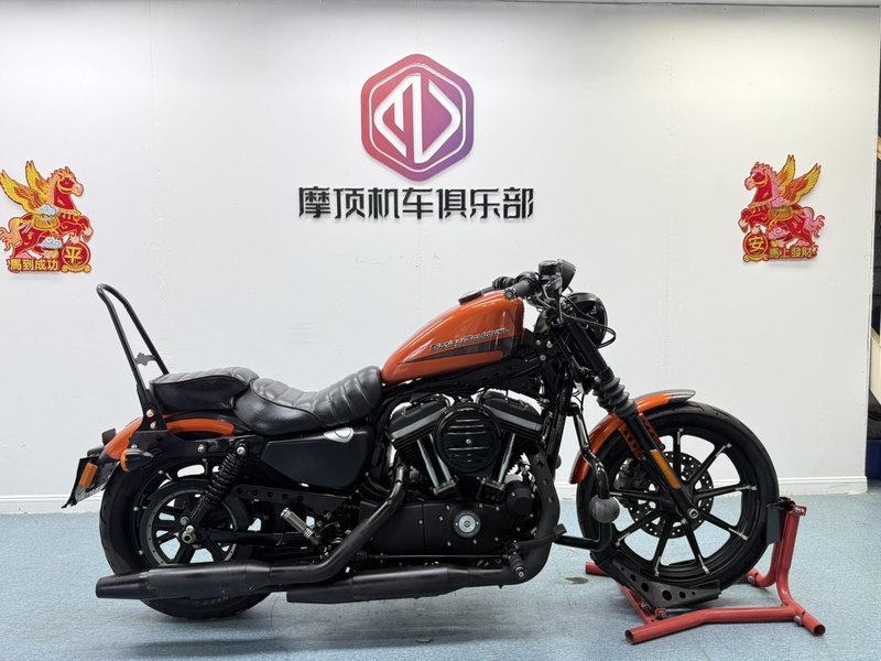 二手哈雷戴维森Iron883 硬汉