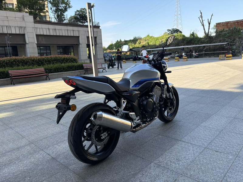 二手本田CB500 Super Four