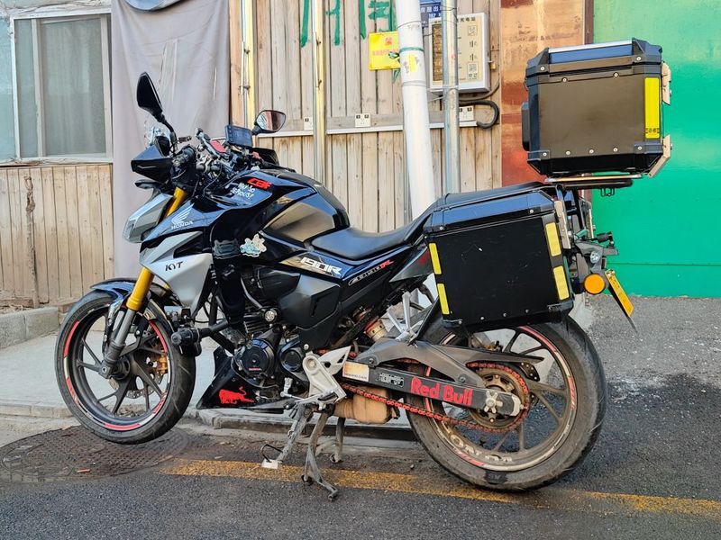 二手五羊本田CB190R 暴锋眼
