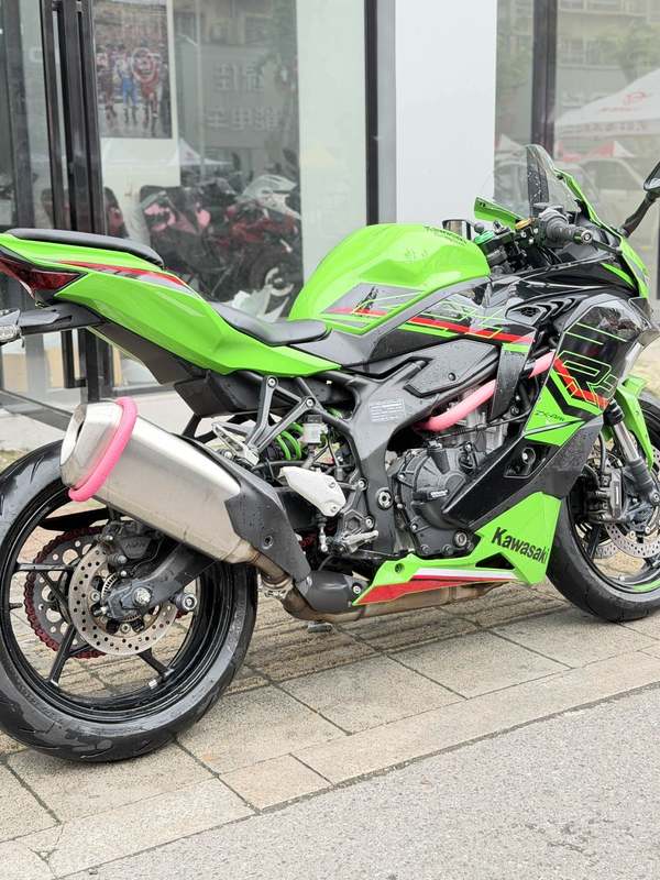 二手川崎ZX-4R