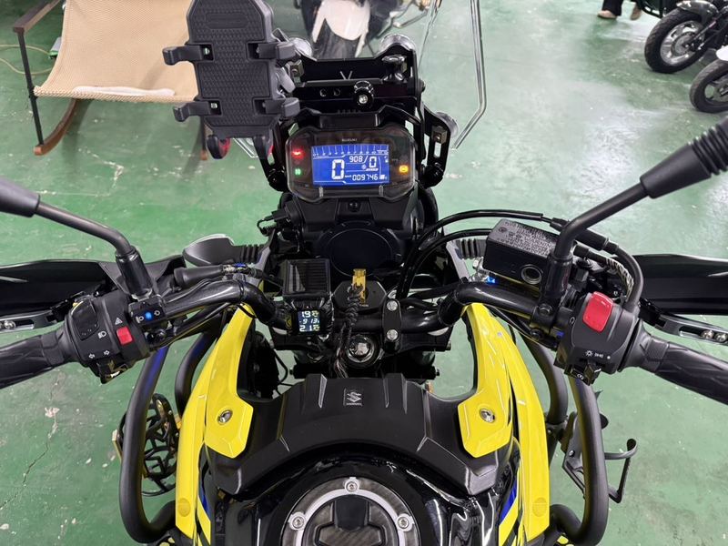 二手豪爵铃木DL250