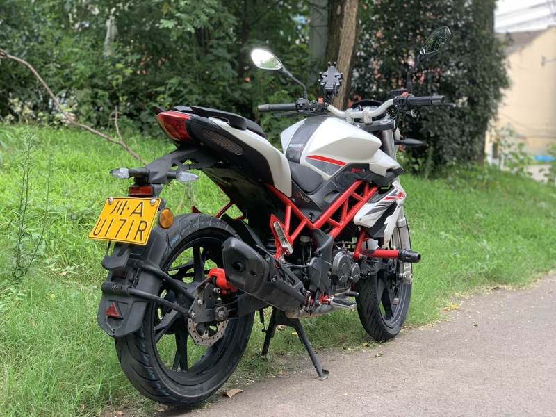 二手贝纳利红宝龙 TNT150i